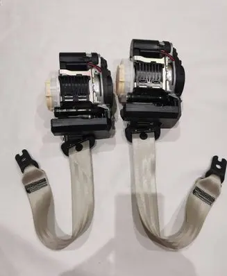 Audi e-tron Rear seatbelt 4KE857806D 0908M98XX7
