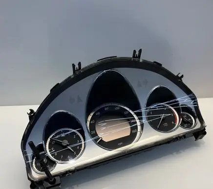 Mercedes-Benz E C207 W207 Speedometer (instrument cluster) A2129003210 2129003210