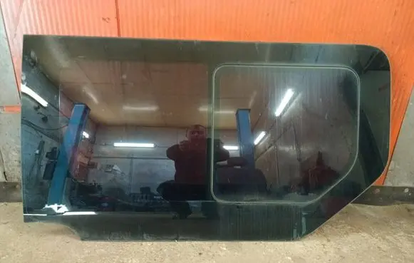 Renault Trafic II (X83) Sliding door window/glass 