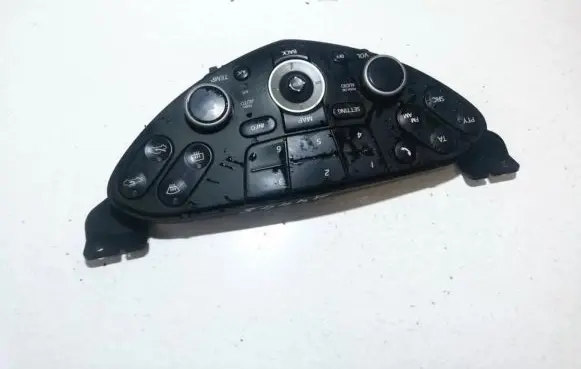 Nissan Primera Screen/display/small screen 28395av611 30833957h