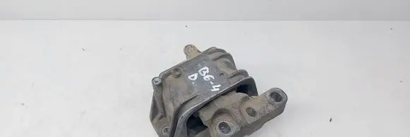Volkswagen PASSAT B6 Engine mount bracket 1K0199262
