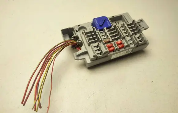 BMW 8 G16 Fuse module 9350314