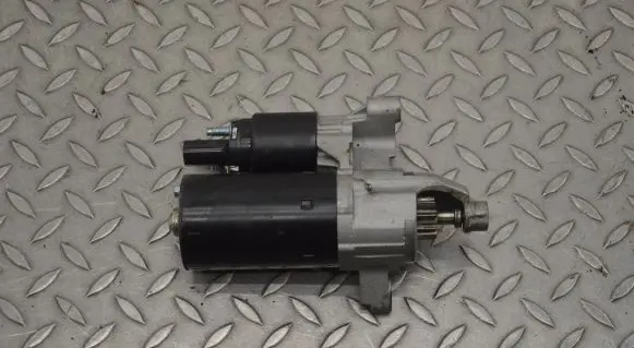Audi A4 S4 B8 8K Starter motor 1066796