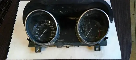Land Rover Evoque I Speedometer (instrument cluster) EJ3210849EF LR0029205