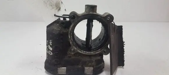 Volvo V70 Throttle valve 8692720 0281002701