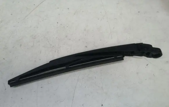 Fiat Sedici Rear wiper blade arm