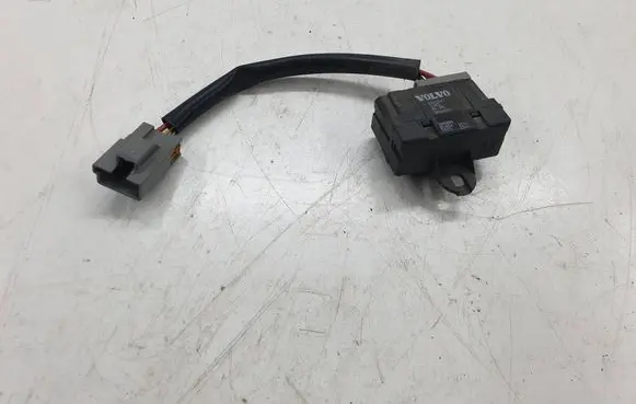 Volvo XC70 Seat heating relay 9442947 1783