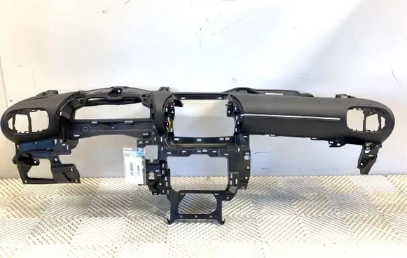 Toyota Yaris Cross Dashboard 553020D370