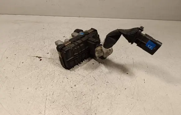 Jaguar XF X260 Turbine electric control actuator 6NW01043027 G4D39137
