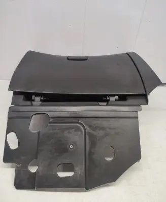 Chevrolet Cruze Glove box 96985561