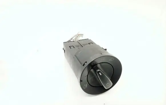 Volkswagen PASSAT B5 Light switch 1C0941531