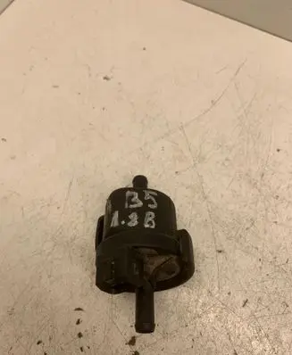 Audi A4 S4 B5 8D Valve vacuum 058133459 1042115906