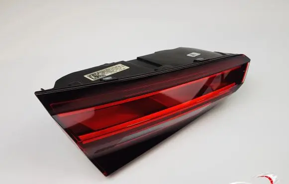 Audi A5 Rear/tail lights 8W6945093AB