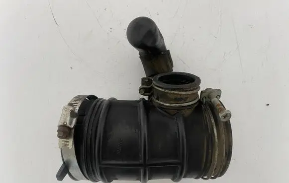 Nissan Murano Z50 Air intake hose/pipe CC002