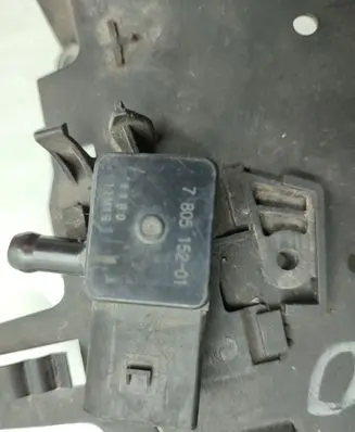BMW 7 F01 F02 F03 F04 Exhaust gas pressure sensor 7805152