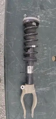BMW 5 G30 G31 Front shock absorber with coil spring 14678612