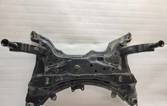 Toyota C-HR I Front subframe 51201F4013