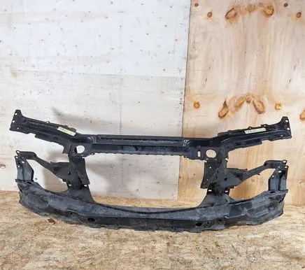 BMW X5 E53 Radiator support slam panel bracket 8402319 8402831 28813V952