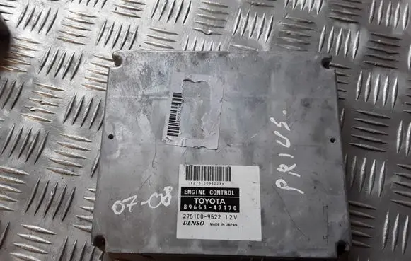 Toyota Prius (XW20) Engine control unit/module 8966147170 2751009522