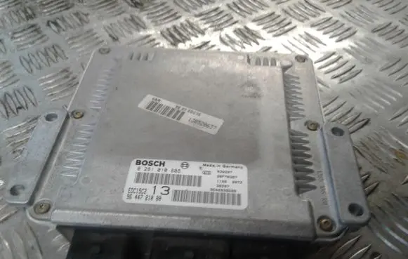 Citroen C5 Engine control unit/module 0281010808