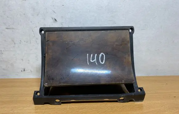 Mercedes-Benz S W140 Car ashtray 1408100076 C3901