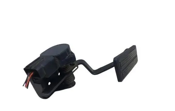 Chrysler Voyager Accelerator throttle pedal 04612742-KASACJ 04612742