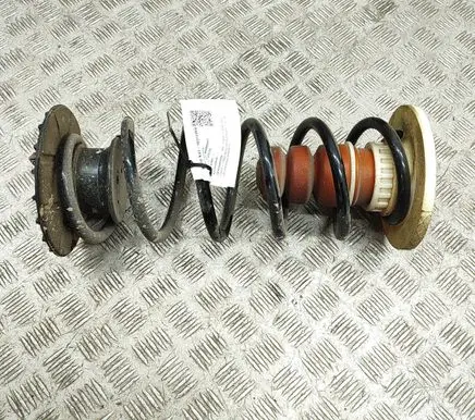 Volkswagen Caddy Rear coil spring 5R3511115BB