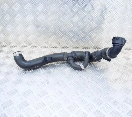 Land Rover Range Rover Sport L494 Engine coolant pipe/hose HPLA8286DA