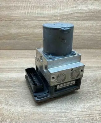 BMW 5 F10 F11 ABS Pump 6851374 6851376
