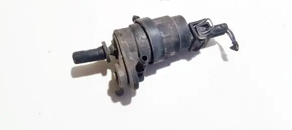Opel Zafira B Windscreen/windshield washer pump 24439254