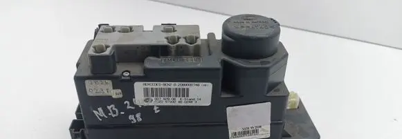 Mercedes-Benz CLK A208 C208 Central locking vacuum pump 2088000748 00782806