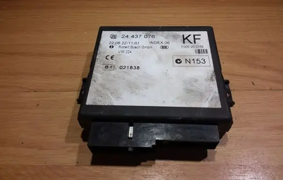 Opel Zafira A Comfort/convenience module 24437076 021838 N153
