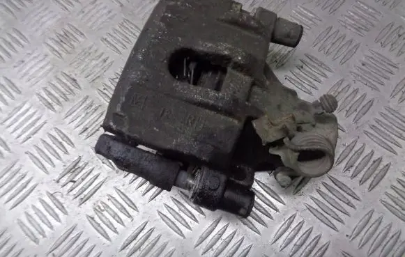 Mazda 3 I Rear brake caliper