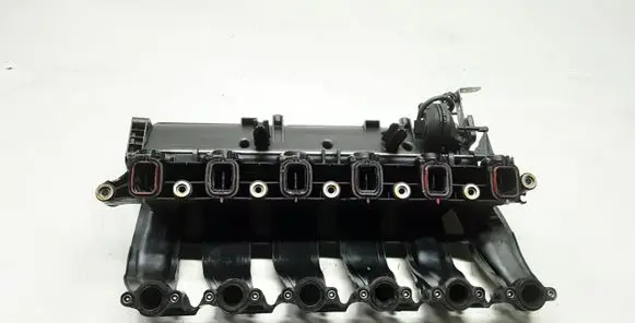 BMW 5 E60 E61 Intake manifold 7790701