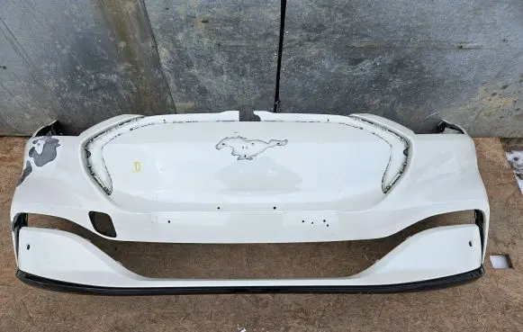 Ford Mustang Mach-E Front bumper LJ8B-176831-A