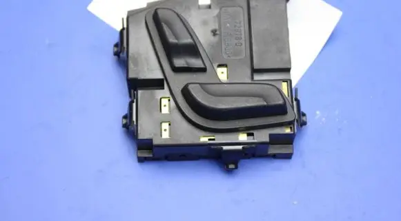 Mercedes-Benz E W212 Seat control switch A2048701958 03467816