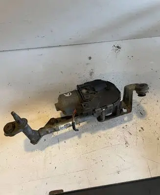 Skoda Octavia Mk2 (1Z) Wiper motor 1397220653