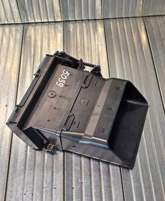 Ford Focus C-MAX Dash center air vent grill 3M51R014L21BE 05258004