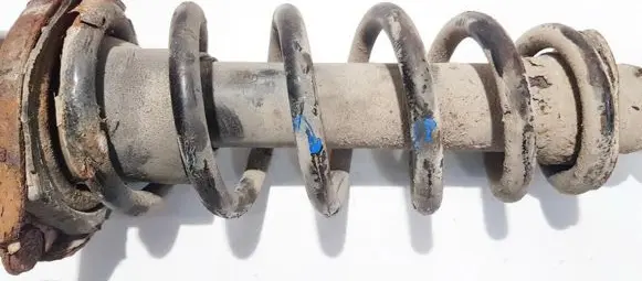 Toyota Avensis T250 Rear coil spring