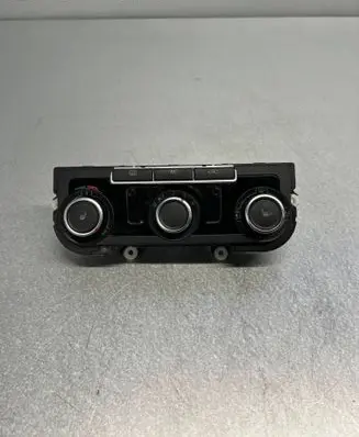 Volkswagen PASSAT B7 Climate control/heater control trim ---