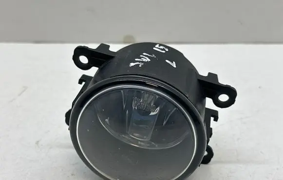 Suzuki Swift I Front fog light 89207461