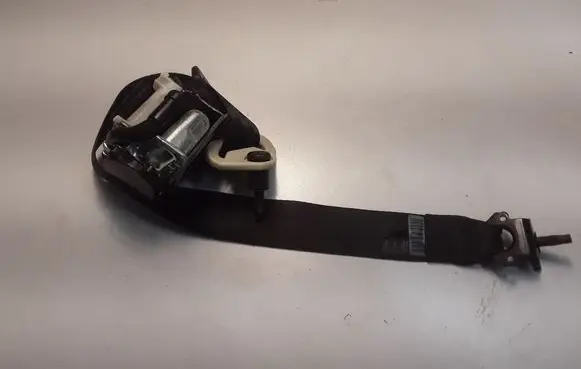 Ford Galaxy Rear seatbelt EM2BR611E51