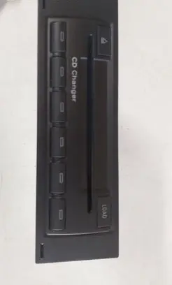 Audi A4 S4 B7 8E 8H CD/DVD changer 8E0035111D