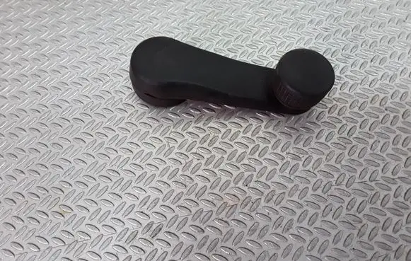 Volkswagen Golf III Rear door window winding handle 1H0837581
