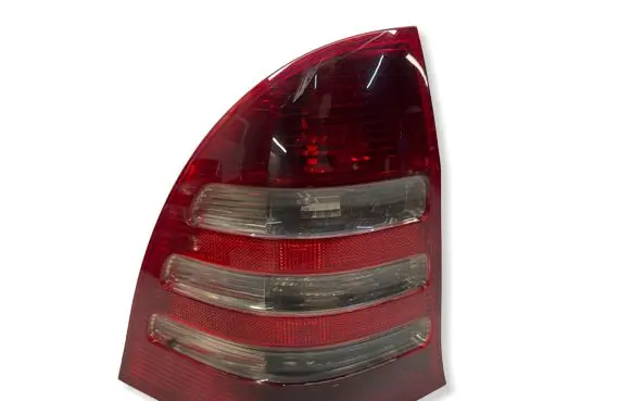 Mercedes-Benz C W203 Rear/tail lights 2038202364