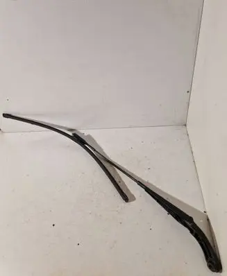 Audi A4 S4 B8 8K Front wiper blade arm 8K1955407