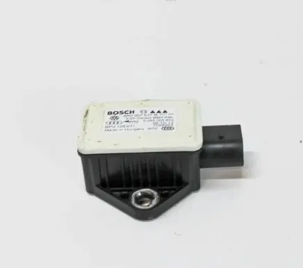 Audi Q5 SQ5 Acceleration sensor 8R0907637B
