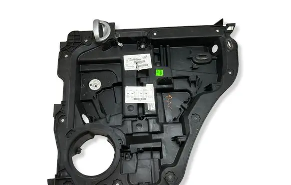 Dodge Nitro Rear window lifting mechanism without motor 1002412012