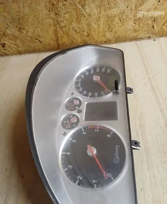 Ford Galaxy Speedometer (instrument cluster) 7M5920800C 2703020248 YM2110849AFB