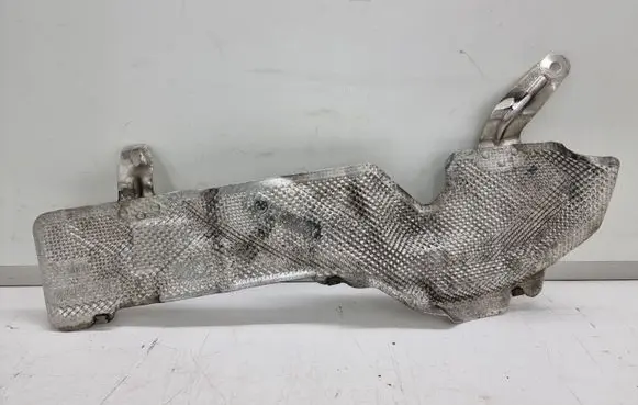BMW 5 F10 F11 Heat shield in engine bay 7193523 51487193523